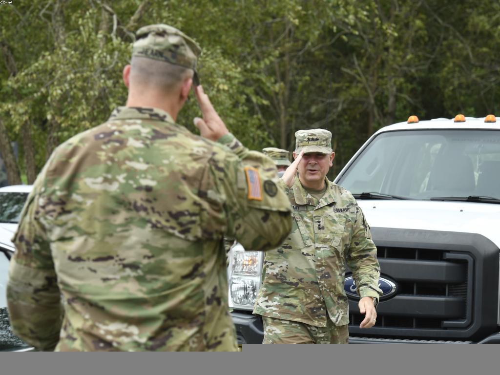 គាំទ្រមិត្តភក្តិ: ការគាំទ្រសំរាប់មិត្តភក្តិក្នុងពេលសង្គ្រាម