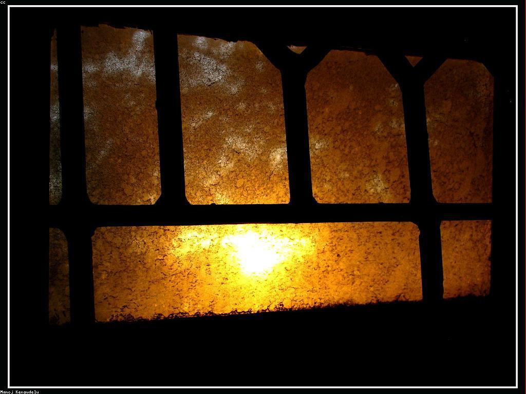 គាំទ្រមិត្តភក្តិ: ការគាំទ្រប្រសិនបើអ្នកប្រឈមមុខនឹងឧបសគ្គ